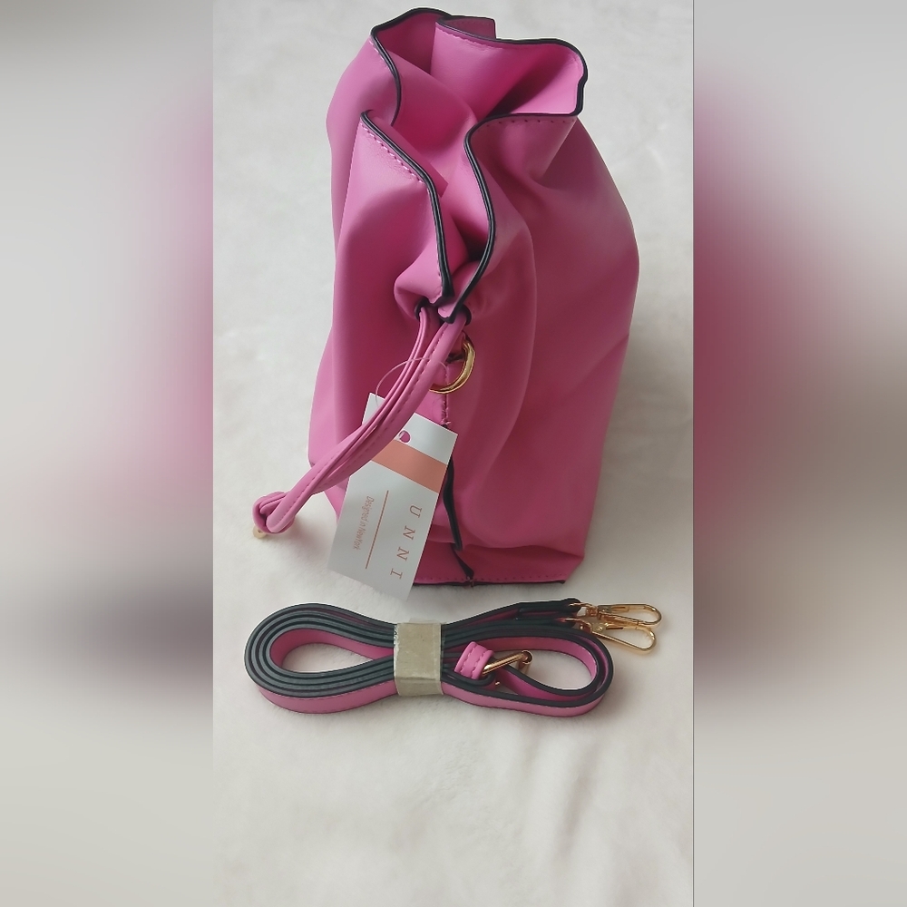 UNNI Elegant Pink Women's Bag - Picture 6 of 7